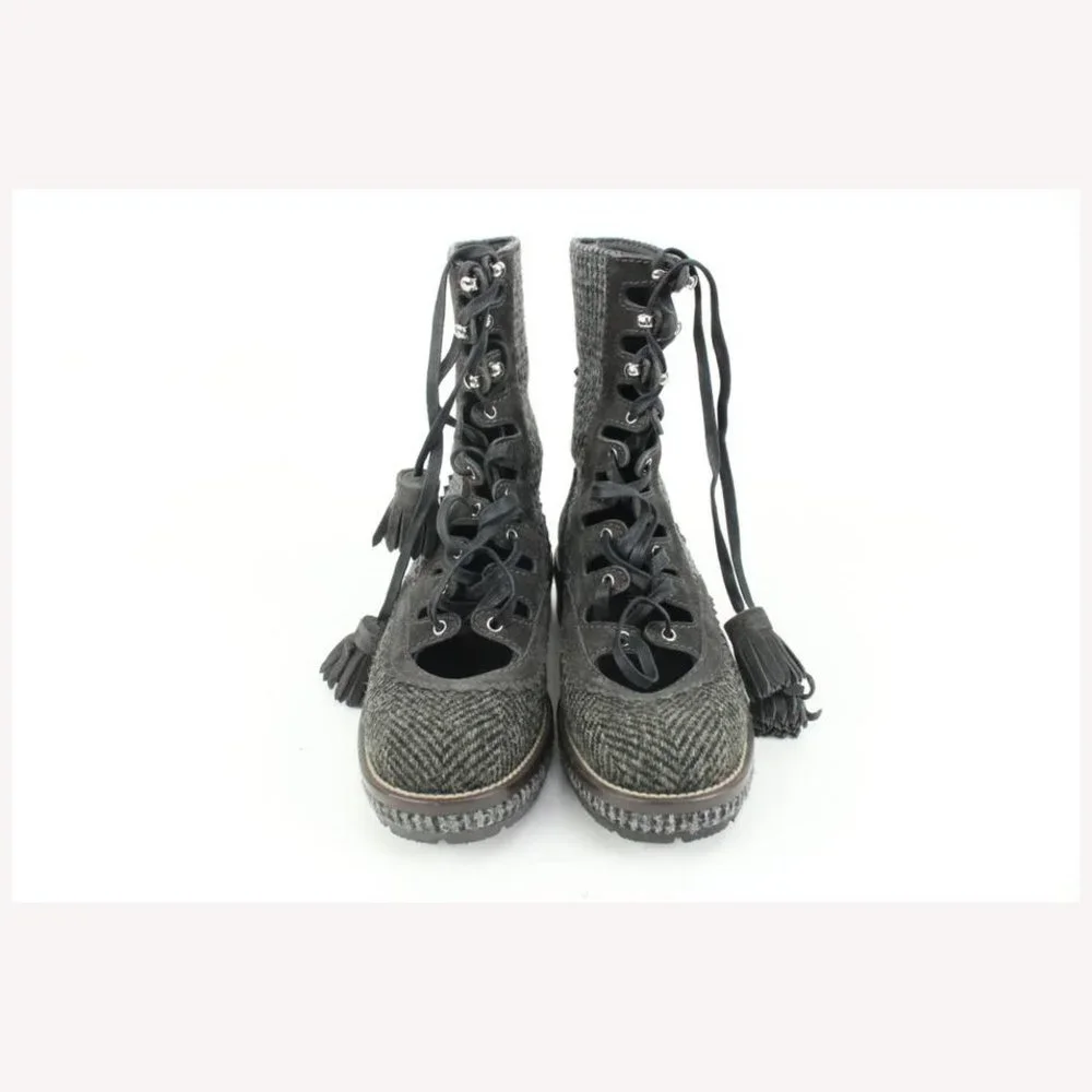 CHANEL size 36